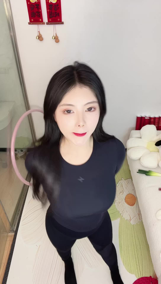 天天日日干应用主界面展示